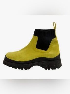 STAUD Suede yellow chartreuse Chelsea ankle booties size 8 (38.5)
